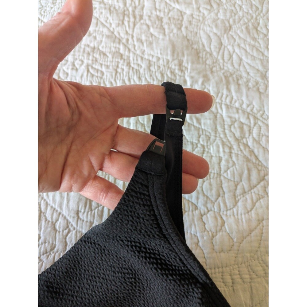 Old Navy Maternity SZ L Black Classic One-Piece Twist Front Nursing Swimsuit EUC - Picture 13 of 15